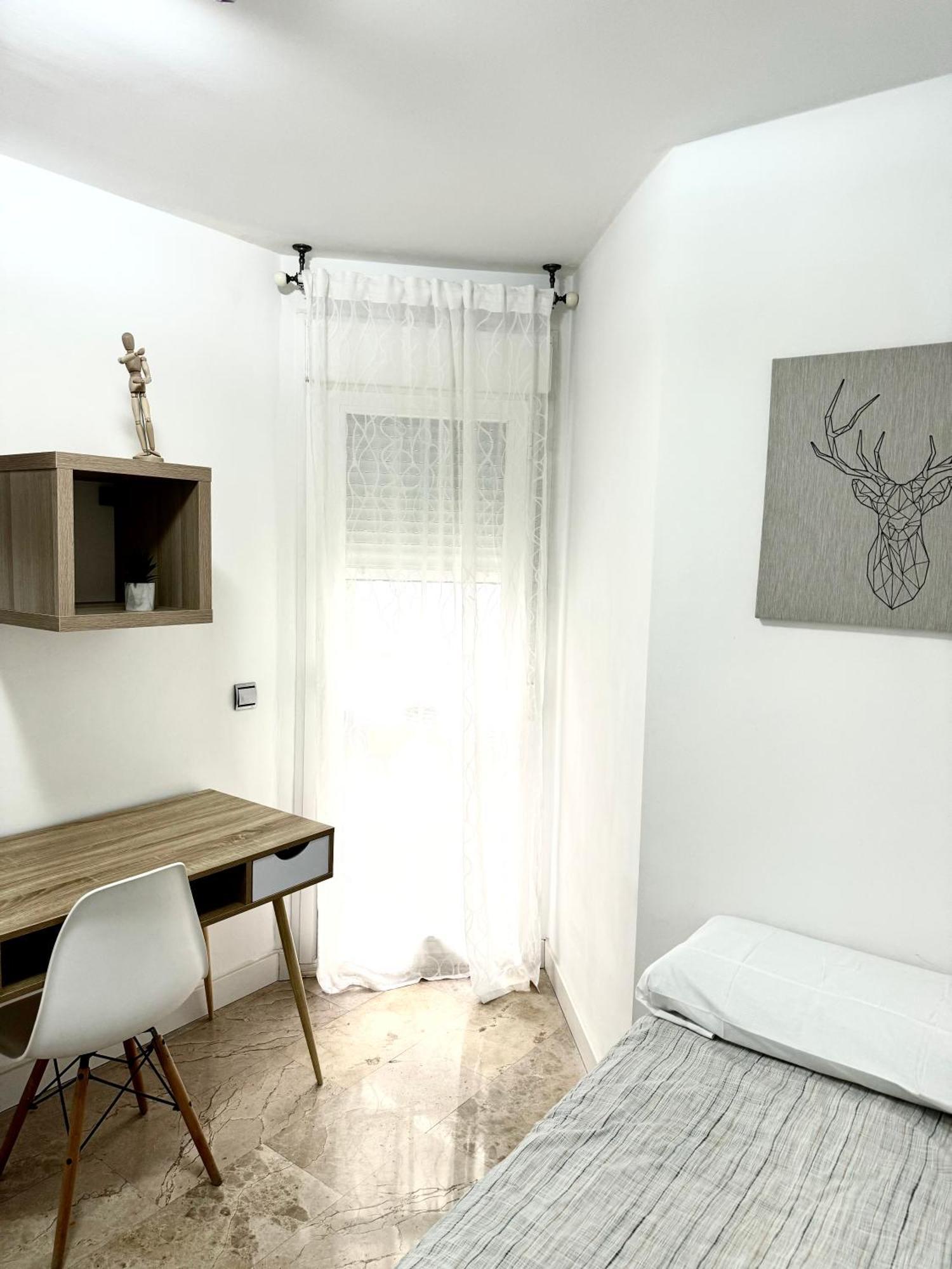 Alojamiento Bruckner Bed & Breakfast Málaga Dış mekan fotoğraf